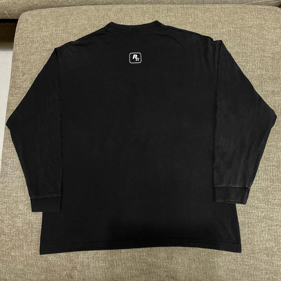 Hip-Hop Inspired Minimalist Long Sleeve Tee