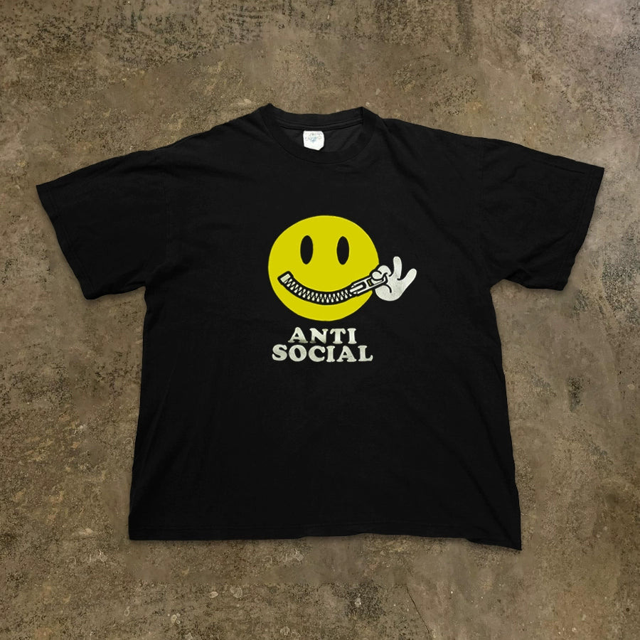 Vintage Smiley Face Graphic T-Shirt