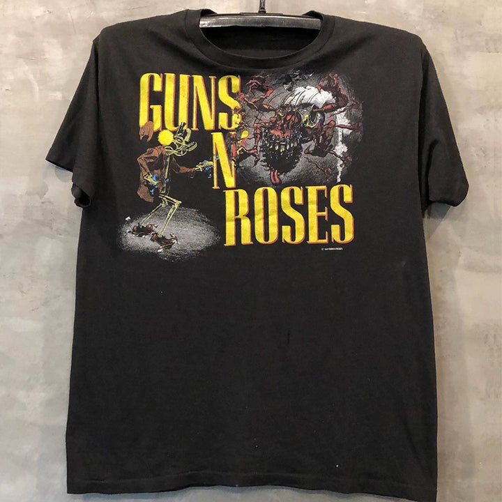 Rock 'n' Roses Graphic Tee