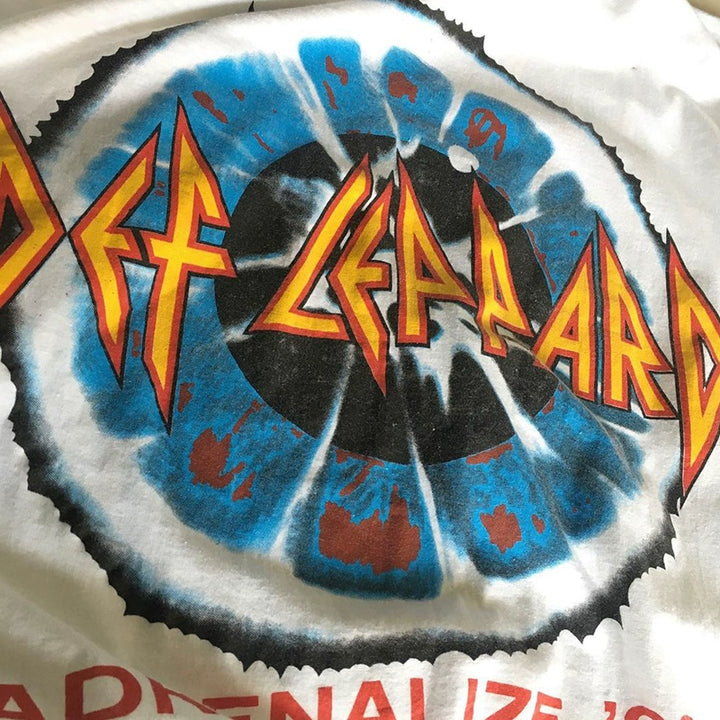 Def Leppard Vintage Leopard Graphic Tee