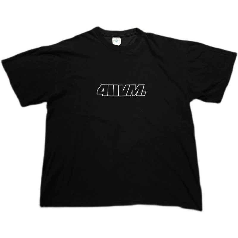 Minimalist Letter Graphic T-Shirt