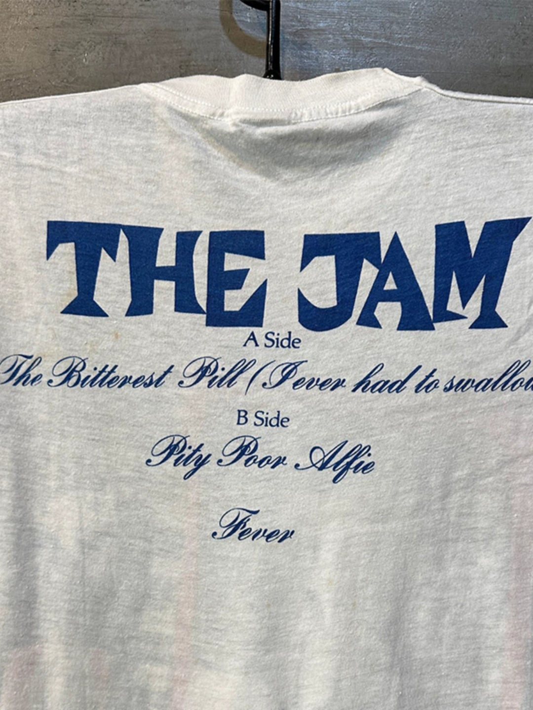 Retro Jam Music Tee - Vintage Rock Vibes