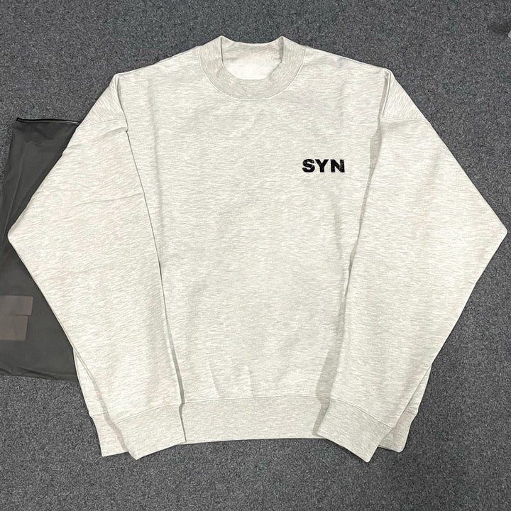 Chic Lettered Crewneck Sweatshirt
