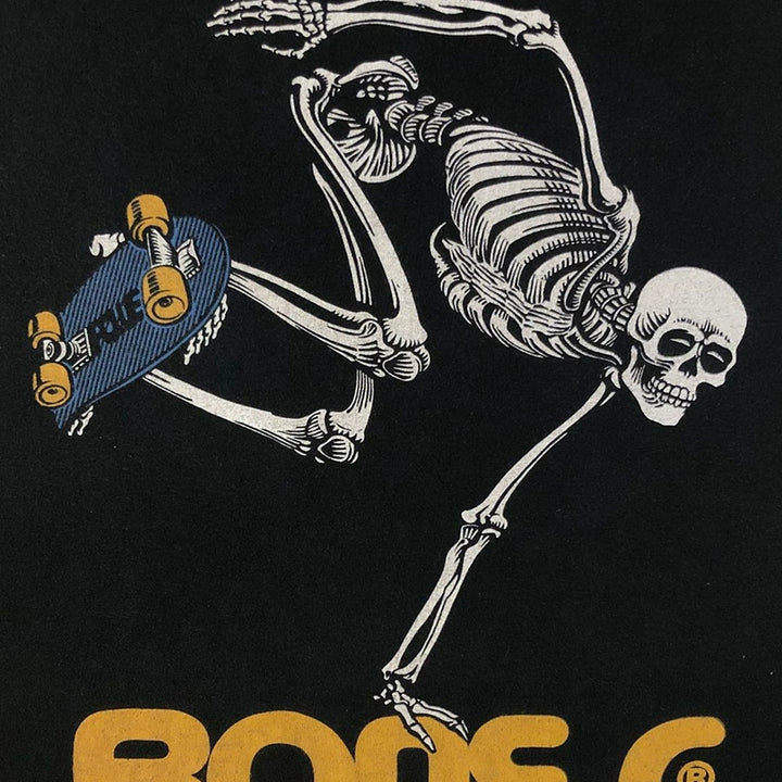 Vintage Skeleton Retro Skateboard Graphic T-Shirt