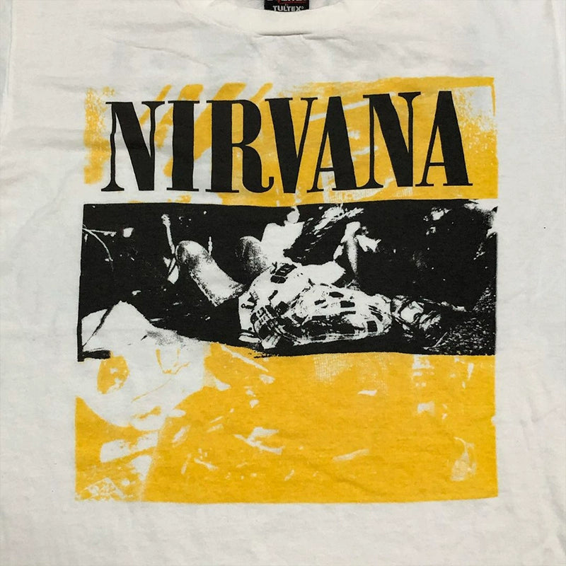 Nirvana Gun Flower Rock Band Vintage T-Shirt