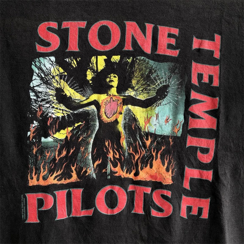 Trendy Short Sleeve T-Shirt with Stone Temple Pilots Graphic