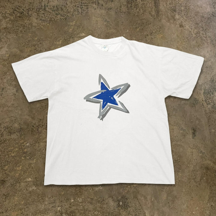 Vintage-Inspired Five-Pointed Star Design T-Shirt