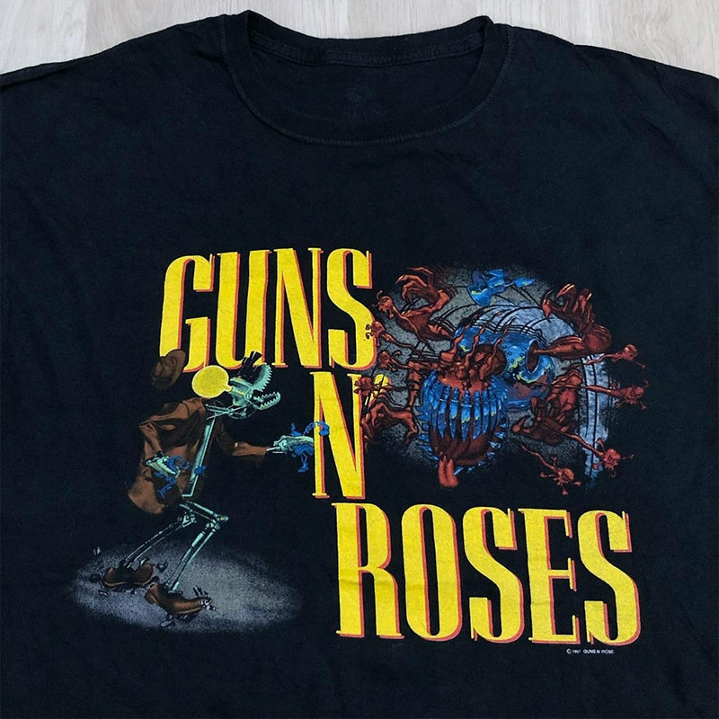 Guns N' Roses Retro Rock Flower T-Shirt