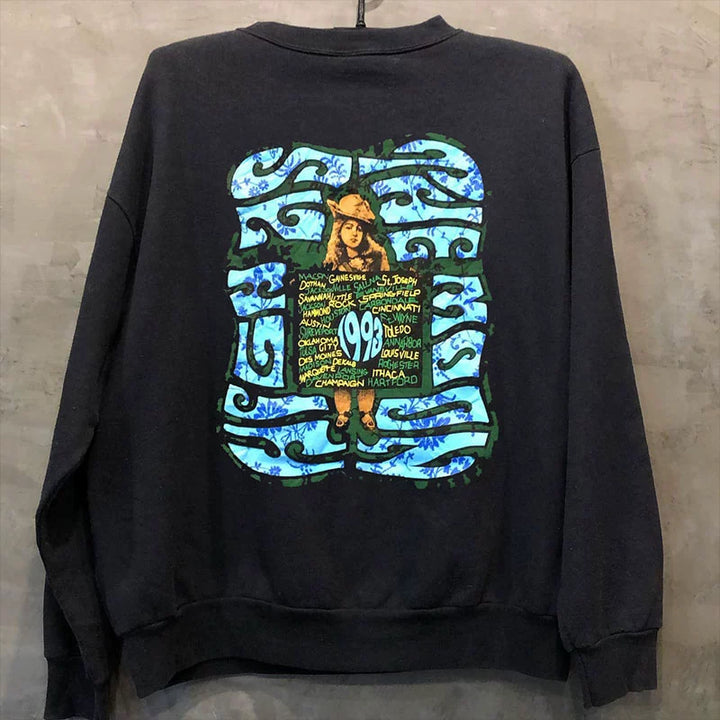 Vintage-Inspired Graphic Long-Sleeved Sweatshirt