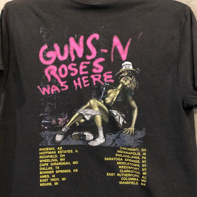 Rock 'n' Roses Graphic Tee