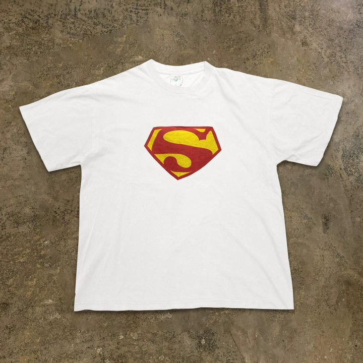 Superman Logo Graphic T-Shirt