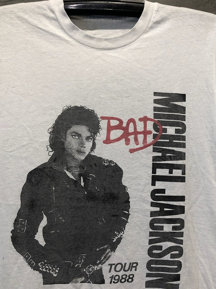 MJ Vintage High Street Ruffian Graphic Tee