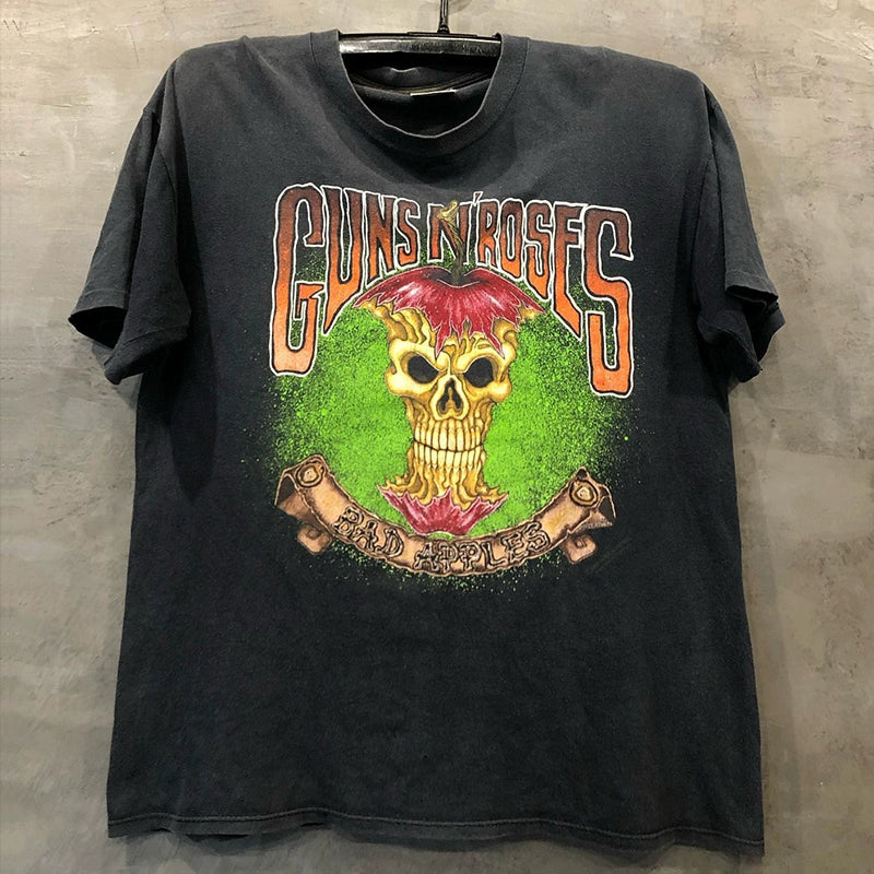 Gunsn Rose Gun Flower Vintage Graphic Tee